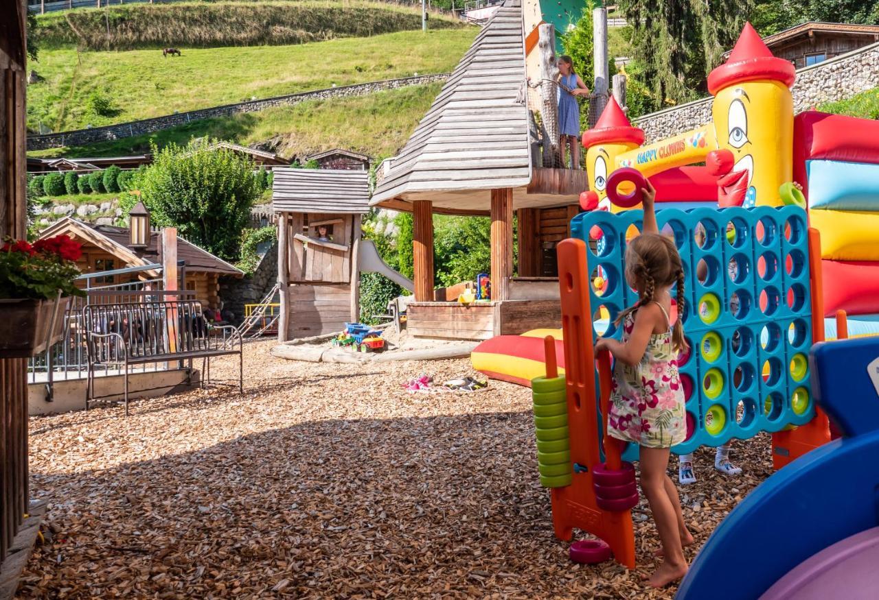 Alpin Family Resort Seetal Kaltenbach Exterior foto